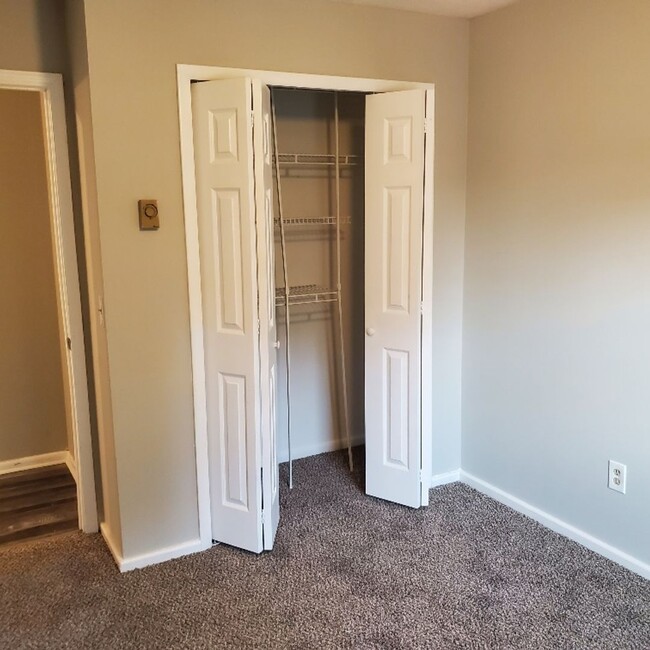 Building Photo - 3BDRM HOUSE FOR RENT