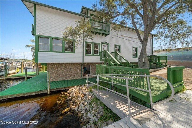 Building Photo - 973 N Harbor City Blvd