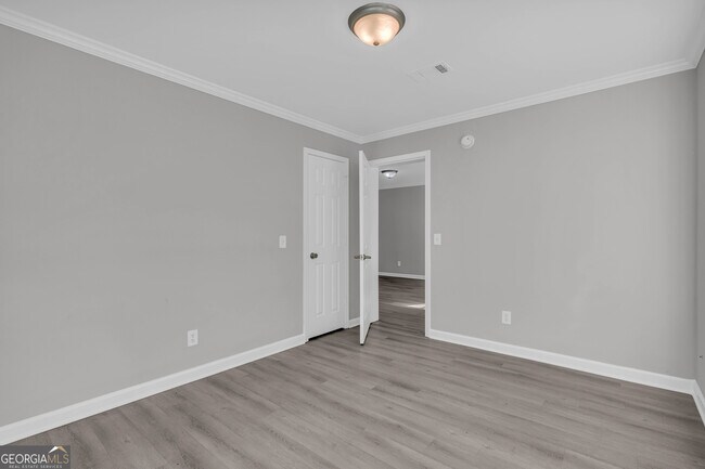 Building Photo - 1040 Thomasville Estates Dr SE