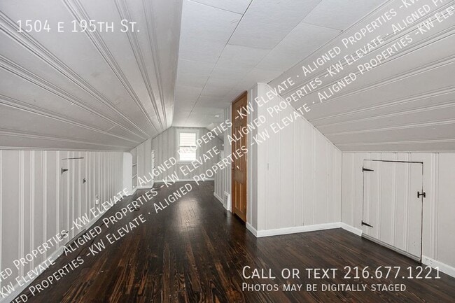 Building Photo - 1504 E 195th St