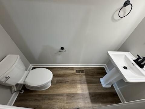 Building Photo - 406 E Bledsoe St