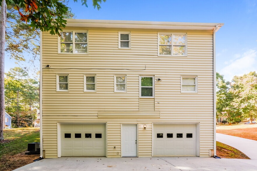 Building Photo - 3312 Glynn Mill Dr