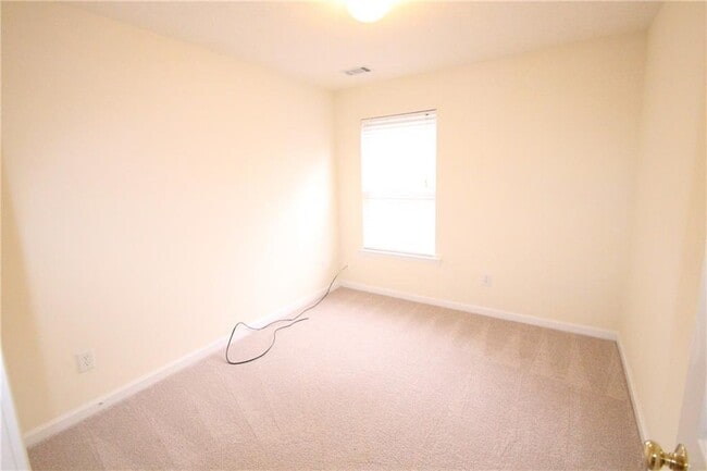 Building Photo - 3893 Grovemont Pl