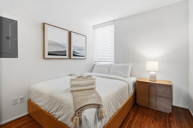 Building Photo - 1464 NW 70th St