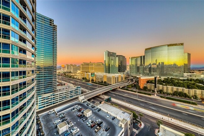 Building Photo - 4575 Dean Martin Dr