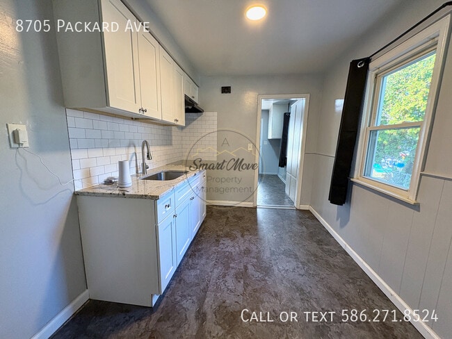 Building Photo - 8705 Packard Ave