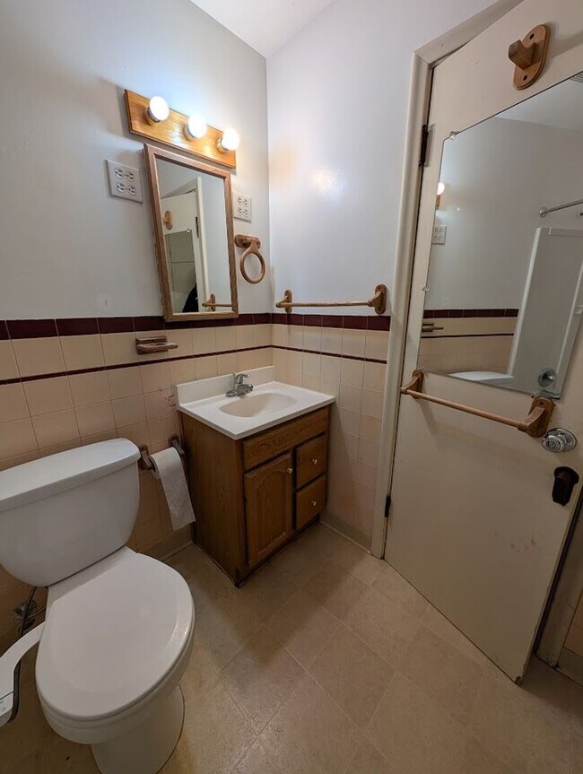 Building Photo - NAB