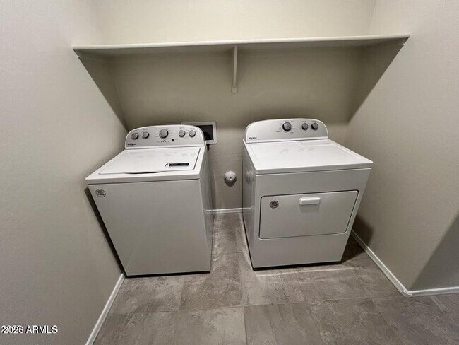 Building Photo - 3449 Encanto St