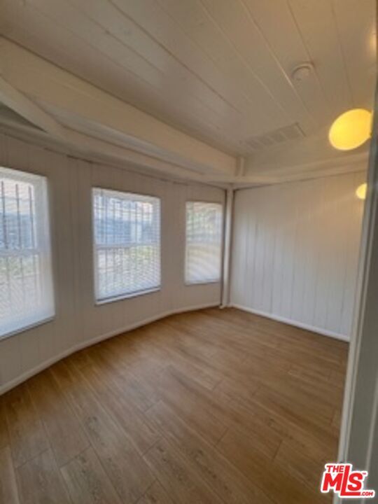 Building Photo - 1434 W 22nd St