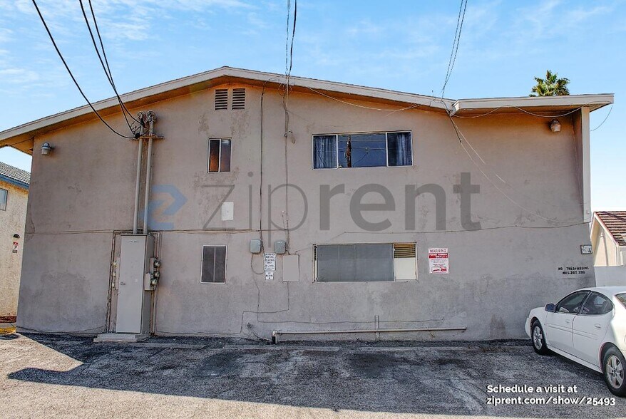 Building Photo - Unit 8