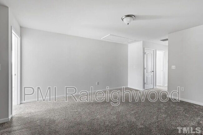 Building Photo - 1195 Chestnut Bluff Run