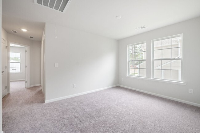 Building Photo - 13012 Lannister Dr