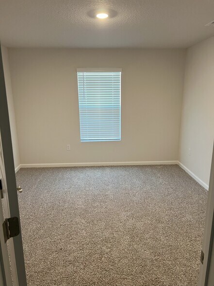 Building Photo - 4396 Winged Elm Ct