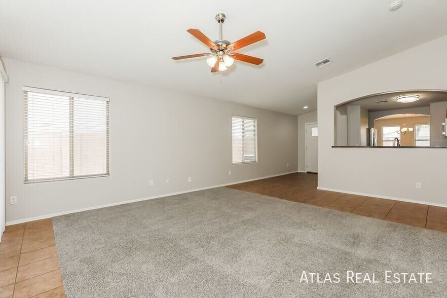 Building Photo - 2770 E Dust Devil Dr