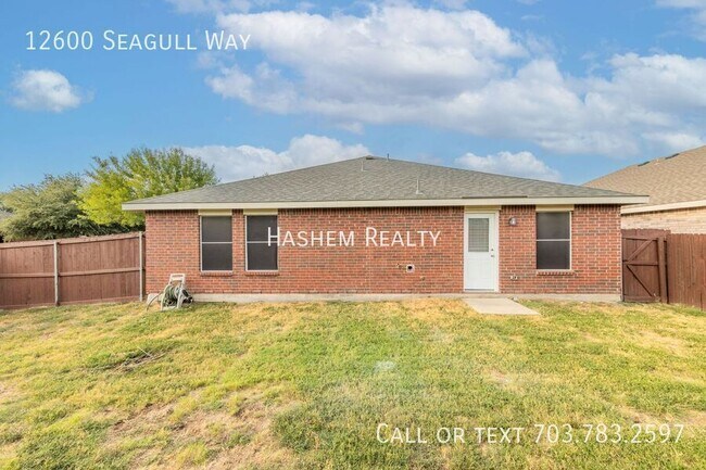 Building Photo - 12600 Seagull Way