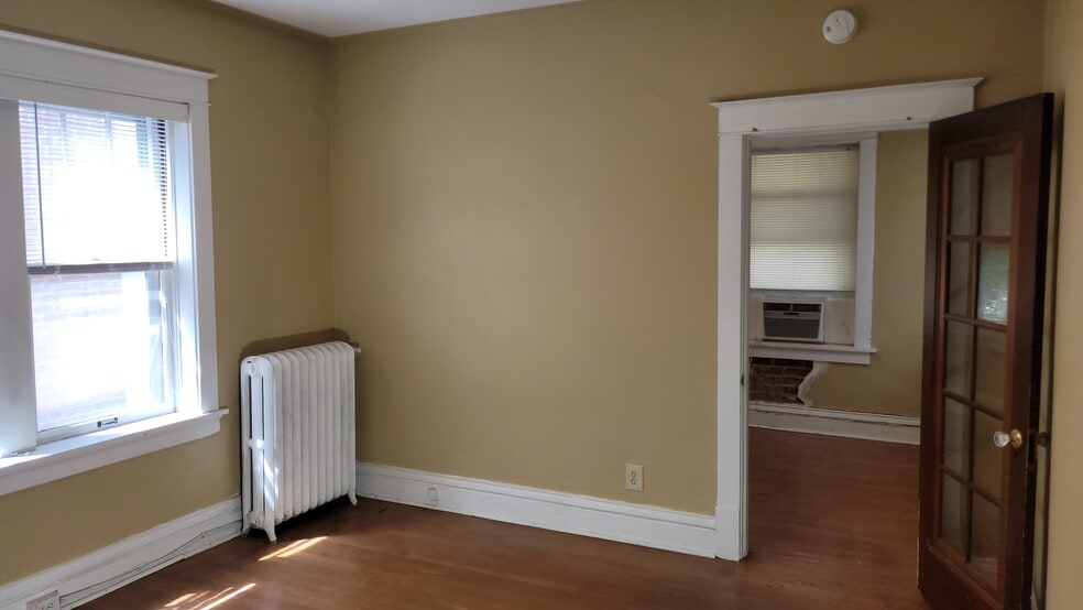 Building Photo - 3629 Wilmington Ave