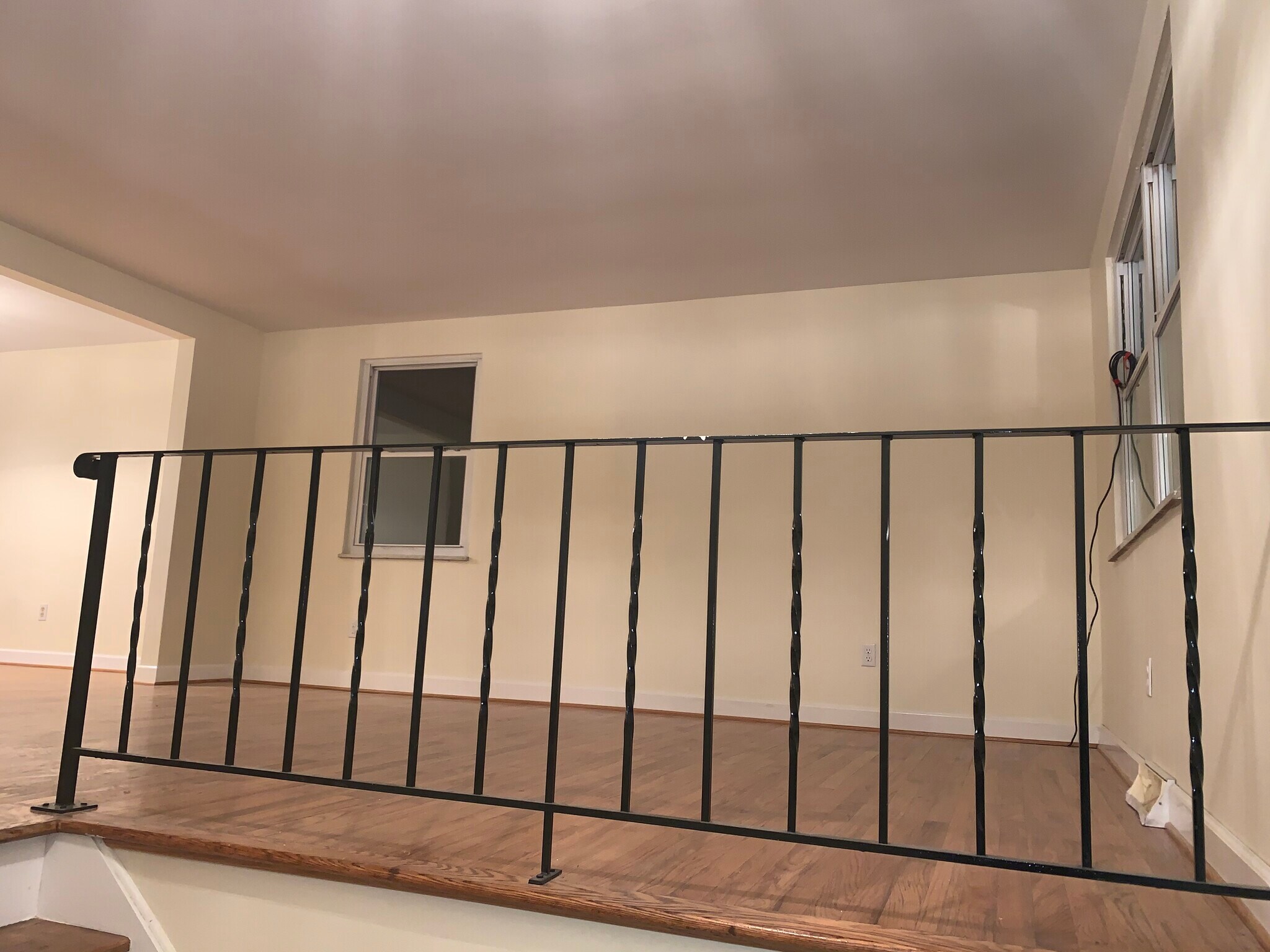 Building Photo - 4268 Sample Ct