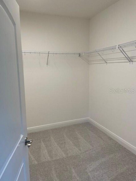 Building Photo - 7501 Wing Span Wy