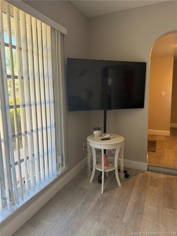 Building Photo - 154 SE Selva Ct