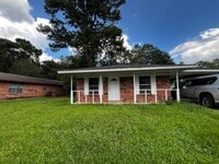 Building Photo - 3853 Jeffery Rd