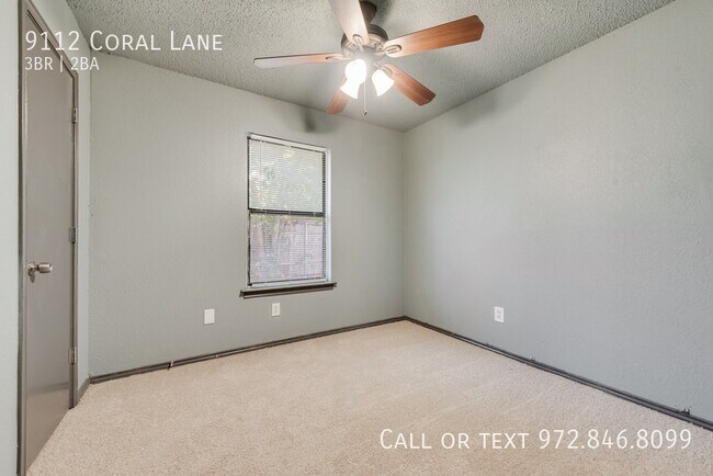 Building Photo - 408 Town N Dr