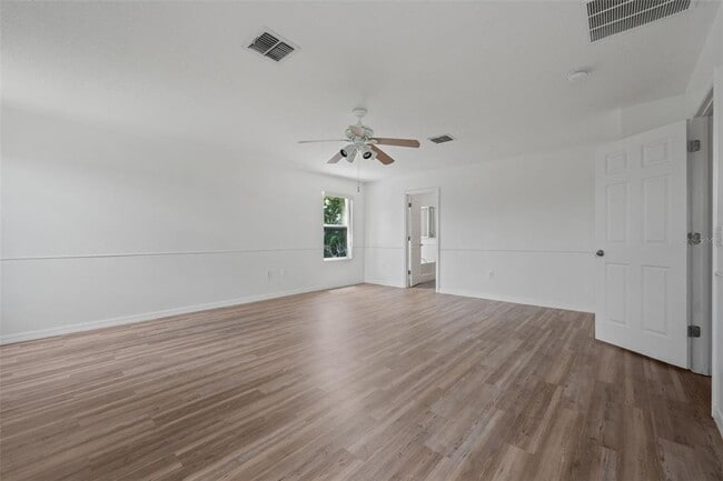 Building Photo - 2830 Paynes Prairie Cir