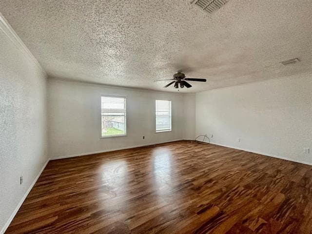 Building Photo - 5437 New Castleton Ln