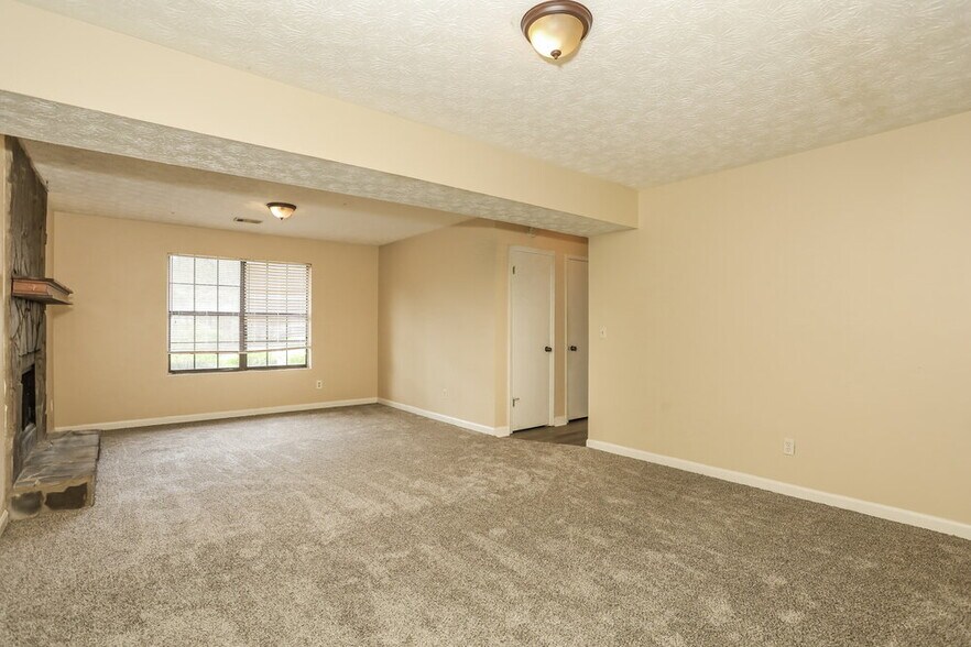 Building Photo - 5207 Great Meadows Rd