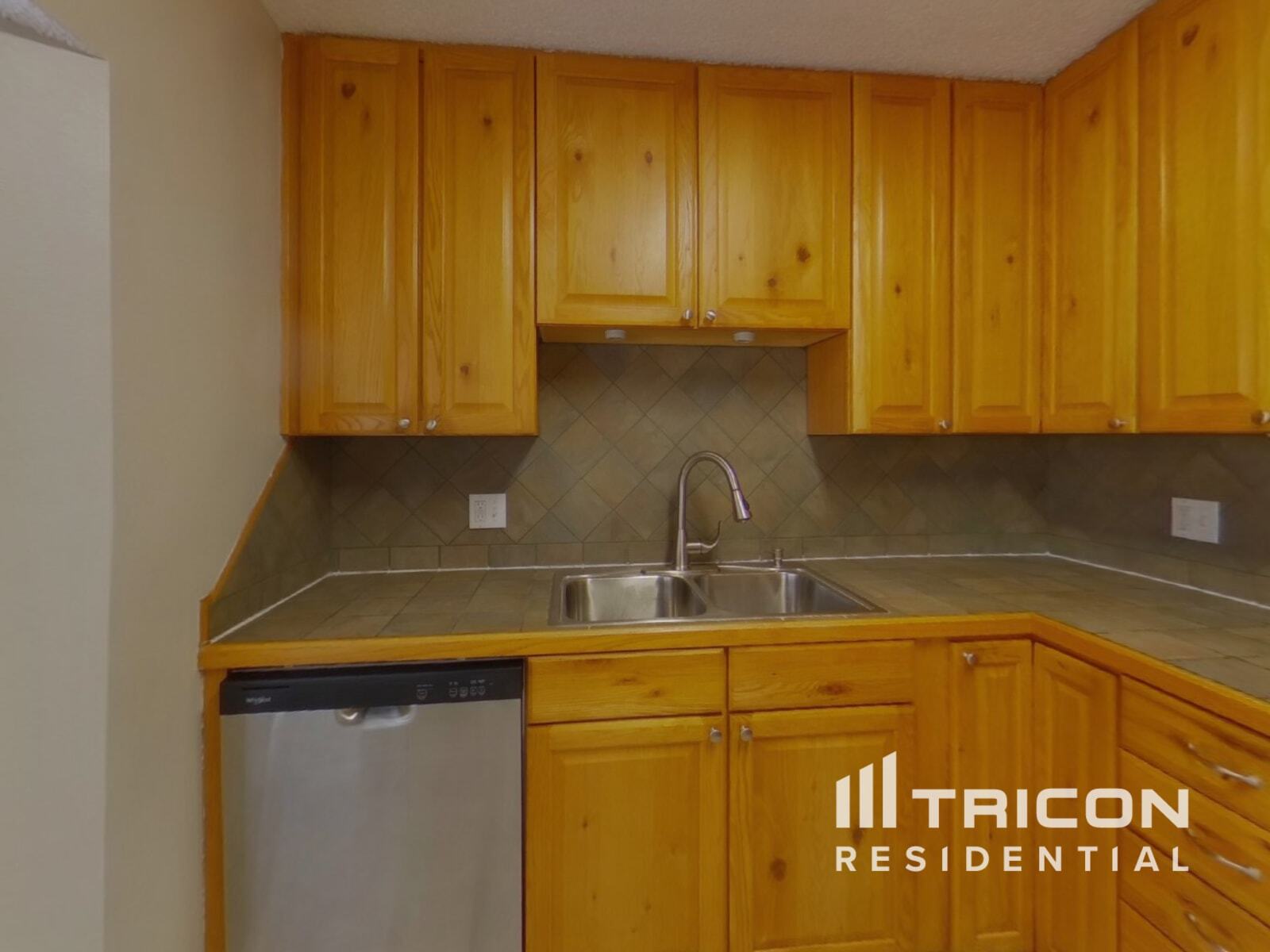 Building Photo - 2981 Snow Dr