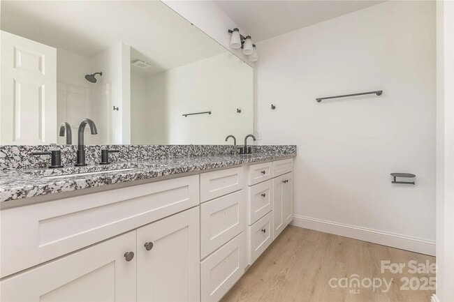 Building Photo - New Construction 3 Bed 2.5 Bath Home in Hi...