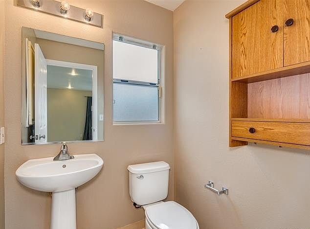 Building Photo - 94-1054-1054 Pumaia Pl