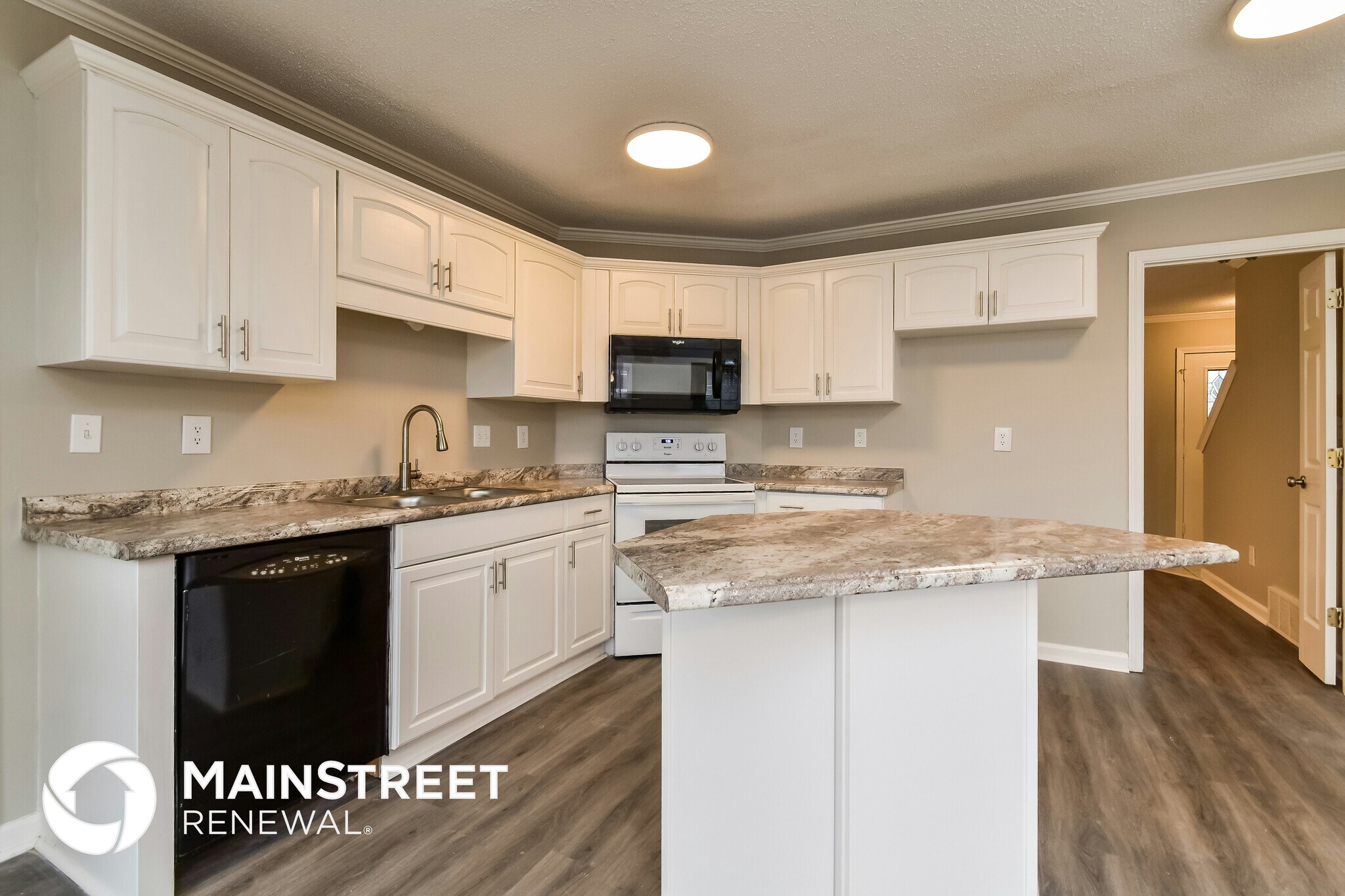 Building Photo - 4960 Grand Pines Dr