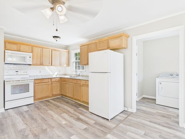 Building Photo - 11001 Reedy Branch Rd