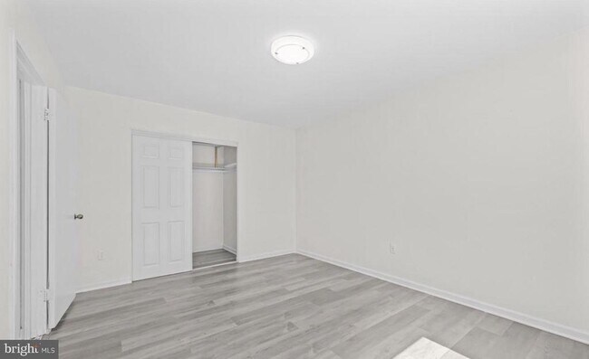 Building Photo - 10025 Fair Wds Dr