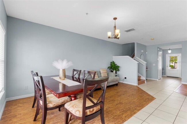 Building Photo - 2075 Cypress Bay Blvd