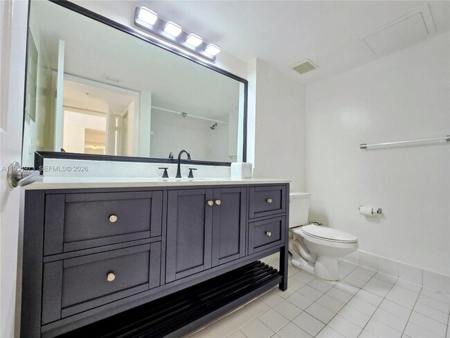 Building Photo - 2600 S University Dr