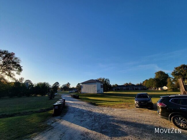 Building Photo - 1132 Norris Rd