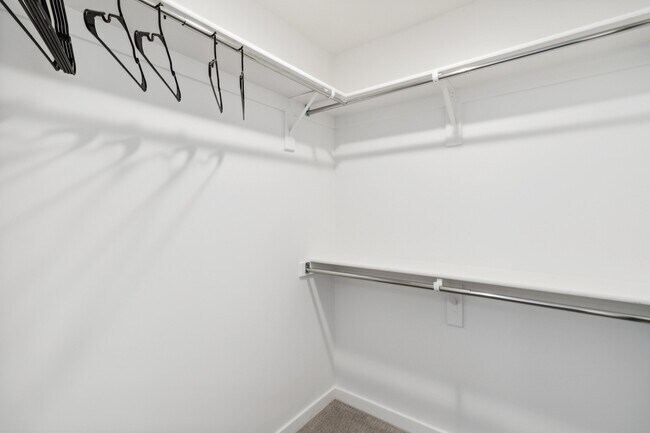 closet - Culdesac Tempe