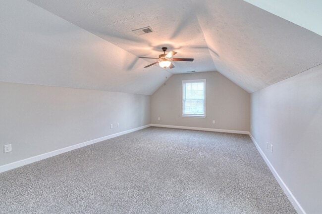 Building Photo - 1485 Round Rock Dr