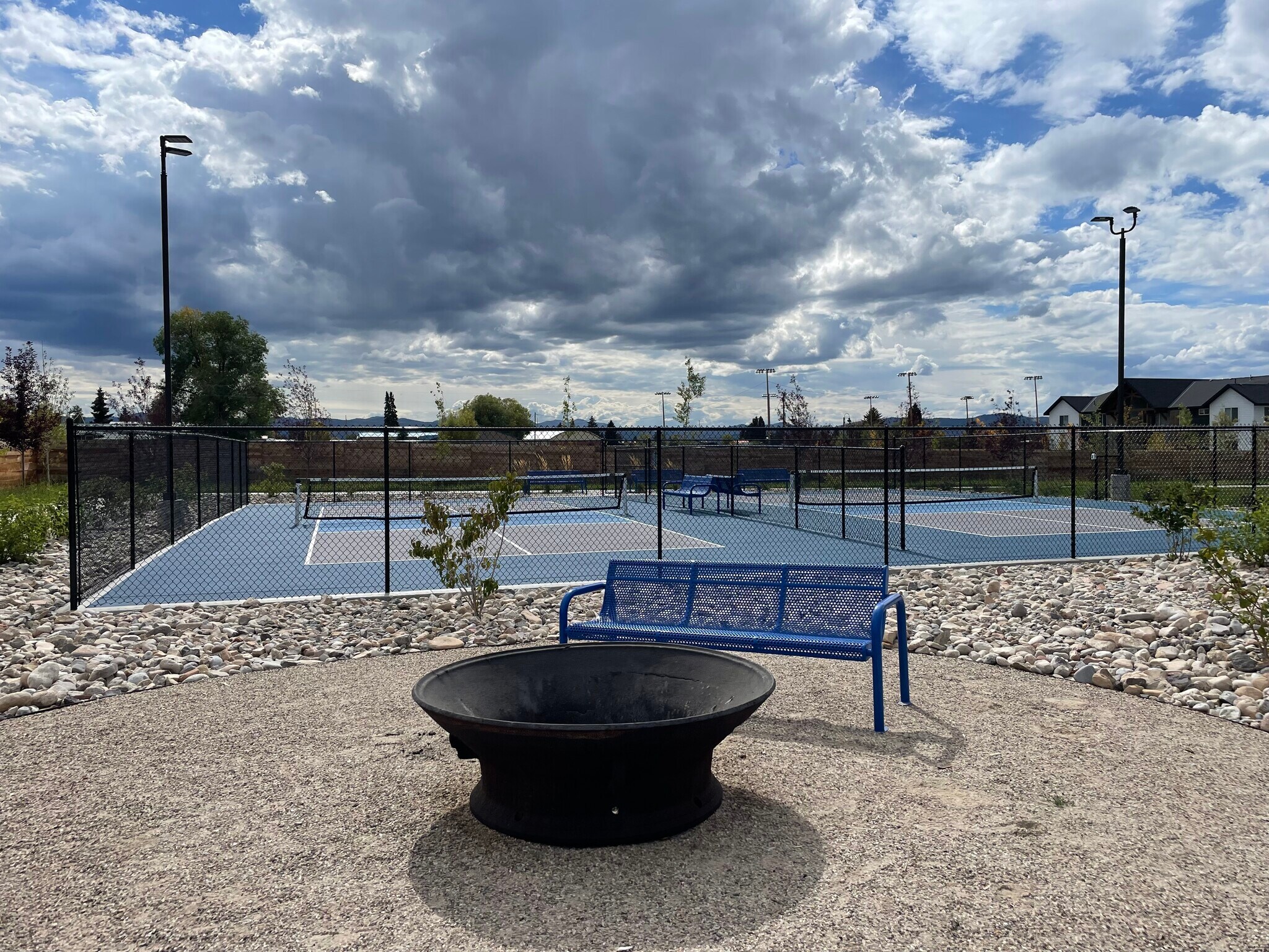 Building Photo - 525 N 1st St