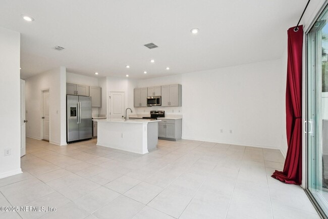 Building Photo - 277 Henrys Bluff Pl