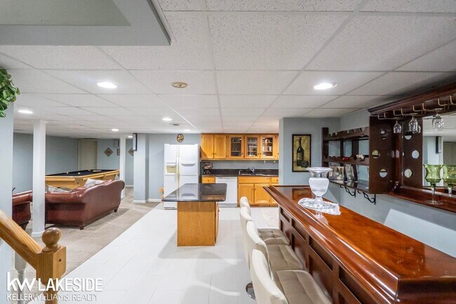 Building Photo - 47898 Lamplighter Trail