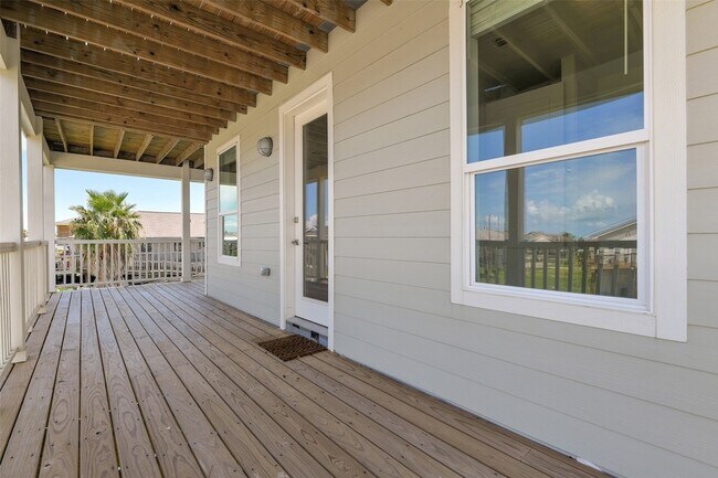 Building Photo - 4006 Fort Bend Dr