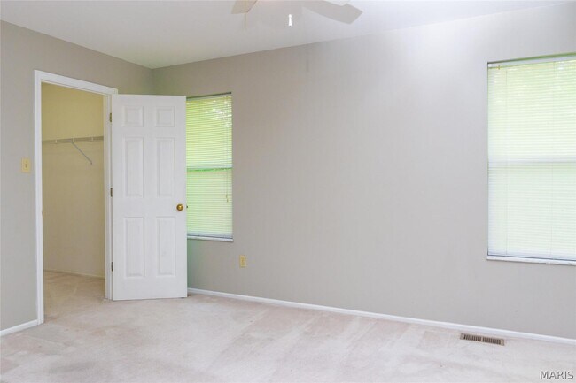 Building Photo - 16211 Port of Nantucket Dr