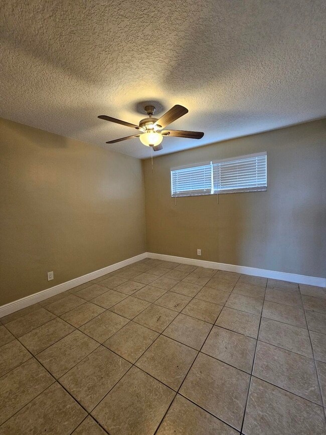 Building Photo - 1200 Blue Heron Blvd