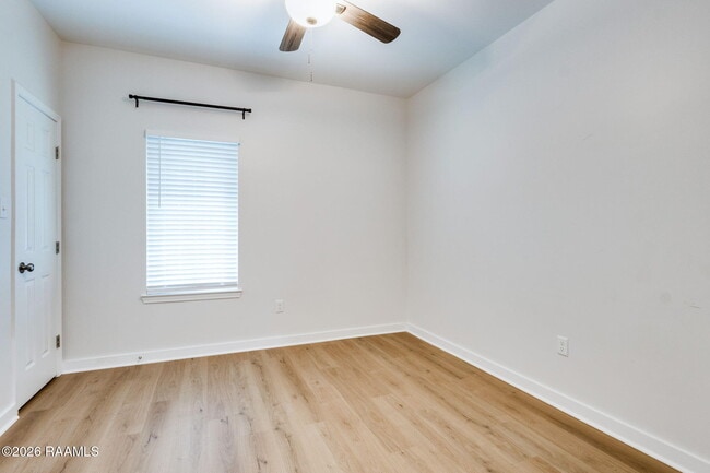 Building Photo - 204 Romero St