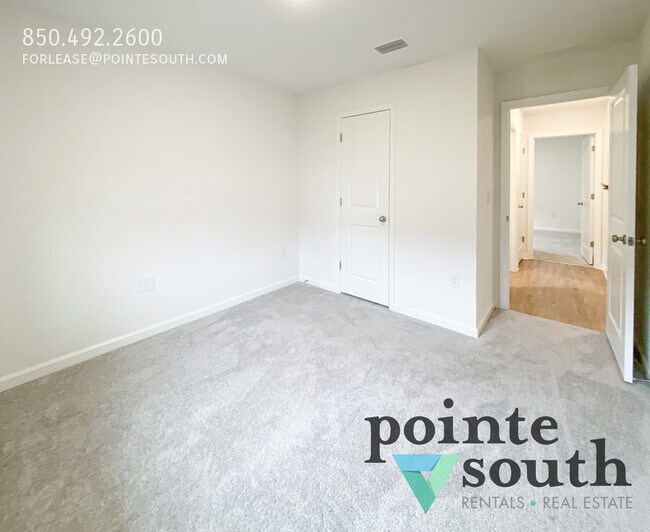 Building Photo - 4631 Carlstrom Ln