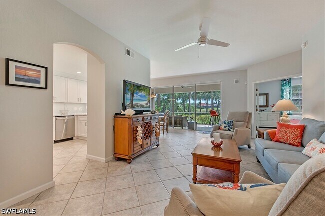 Building Photo - 22971 Rosedale Dr