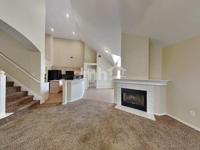 Building Photo - 403 Thunderbay Dr