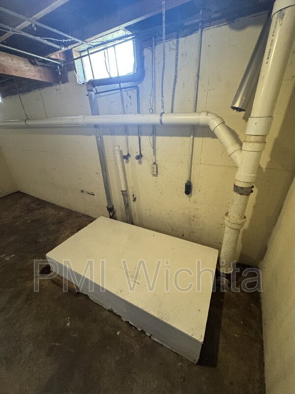 Building Photo - 1663 S Woodlawn Blvd